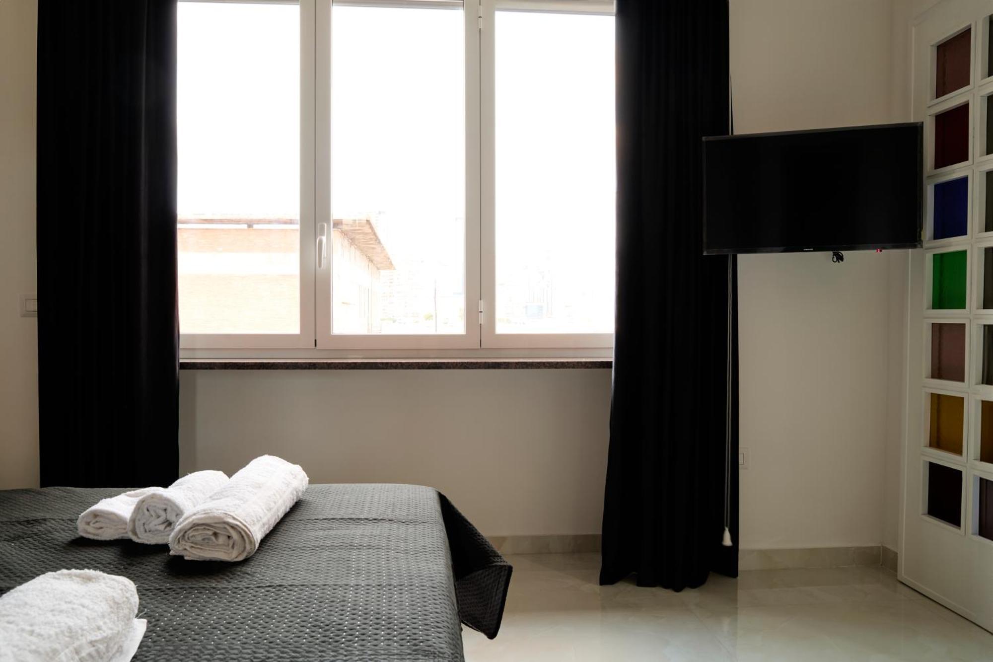 Napoli Central Lumina Suites المظهر الخارجي الصورة