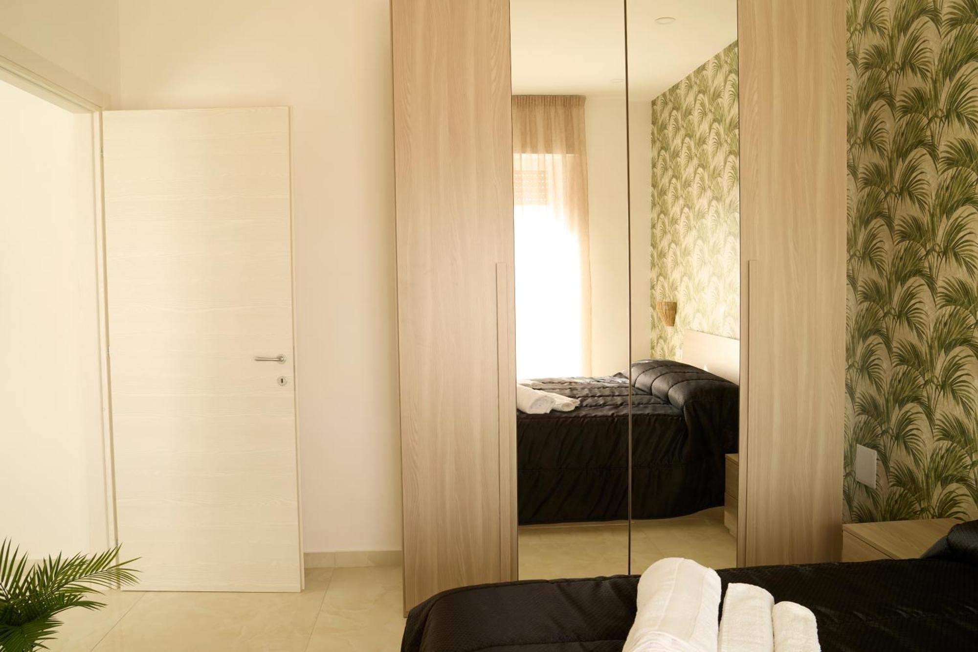 Napoli Central Lumina Suites المظهر الخارجي الصورة